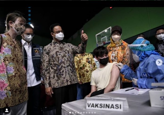 Gubernur DKI Jakarta Anies tentang UMP DKI dan buruh