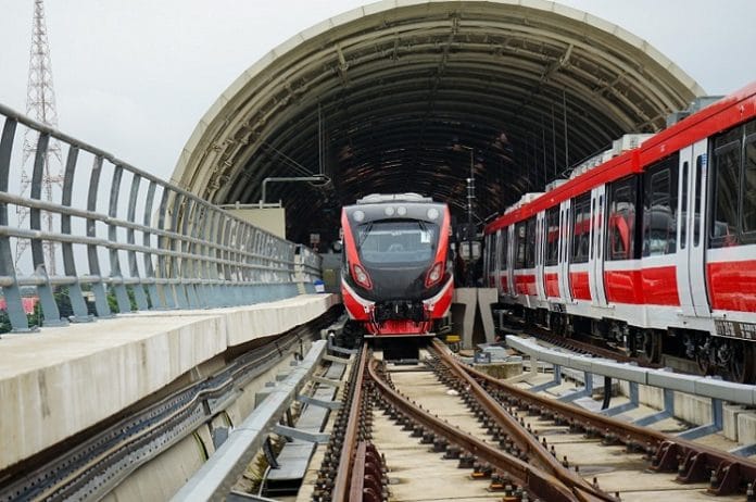 LRT JABODEBEK TANPA MASINIS