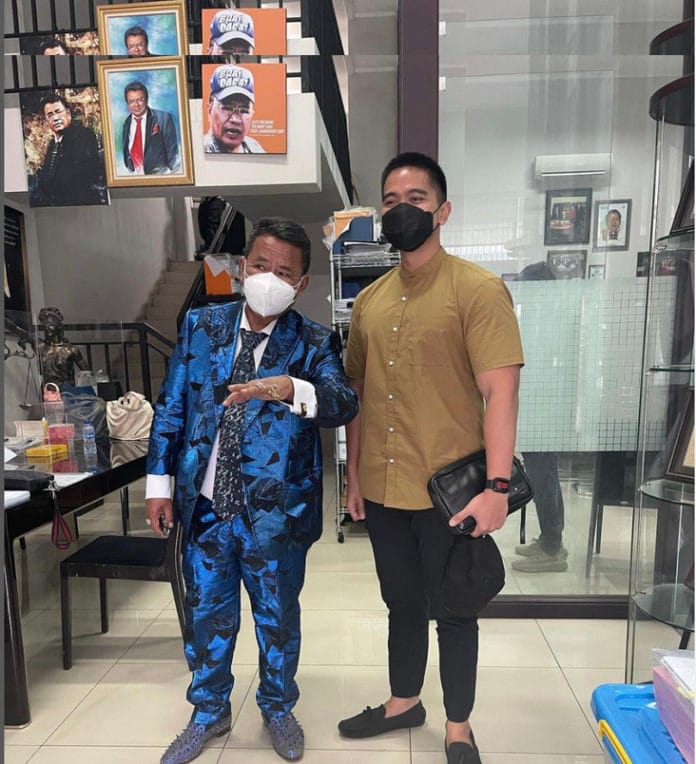 Pengacara Hotman Paris dan Putra Presiden Jokowi Kaesang Pangarep Pengacara Hotman Paris dan Putra Presiden Jokowi Kaesang Pangarep