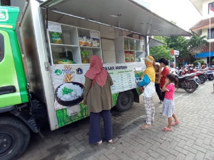 PASAR MURAH SEMBAKO MINYAK GORENG