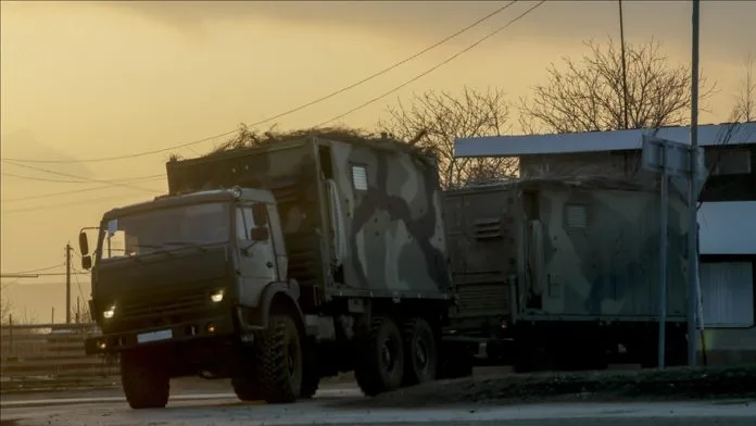 Armada Perang Rusia menyerang Ukraina