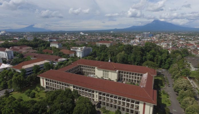 Universitas Gadjah Mada Universitas Gadjah Mada