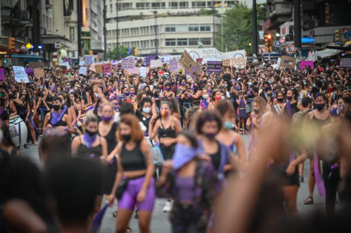 Peringatan International Women's Day