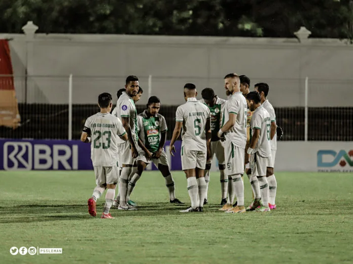 PSS Sleman vs Persela Lamongan