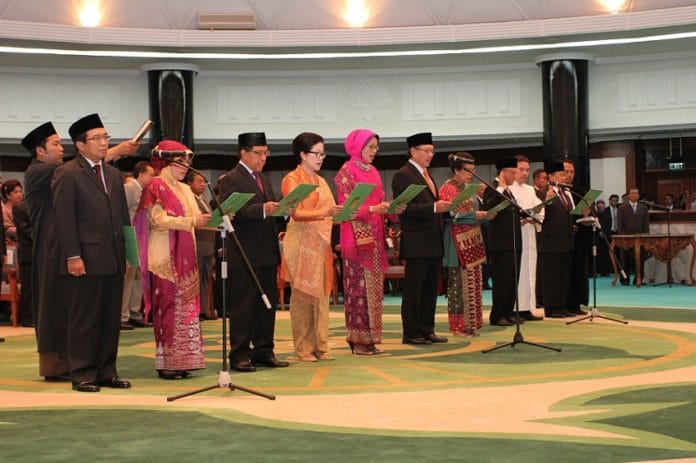 Pelantikan Dewan Komisioner OJK