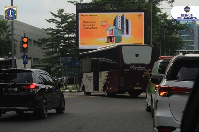 MOBIL-JAKARTA Pelat Nomor Putih