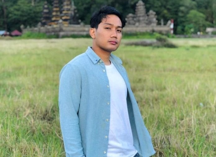 Emmeril Khan Mumtadz, anak  dari Gubernur Jawa Barat Ridwan Kamil masih terus dalam pencarian Tim SAR Gabungan Kota Bern, Swiss Emmeril Khan Mumtadz, anak  dari Gubernur Jawa Barat Ridwan Kamil masih terus dalam pencarian Tim SAR Gabungan Kota Bern, Swiss
