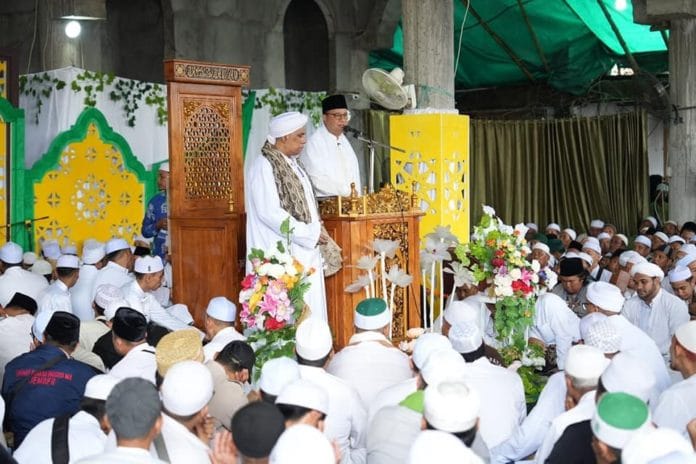 Anies Baswedan Wakili Keluarga di Haul Habib Sholeh Bin Muhsin Al Hamid, Ini Karomah Habib Sholeh Tanggul