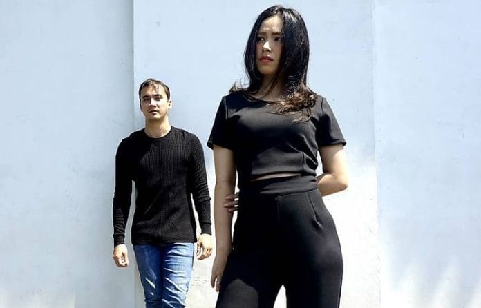 Deretan Potret Kemesraan Lady Nayoan Bersama Suaminya Rendy Kjaernett yang Diduga Selingkuh Dengan Syahnaz Sadiqah.