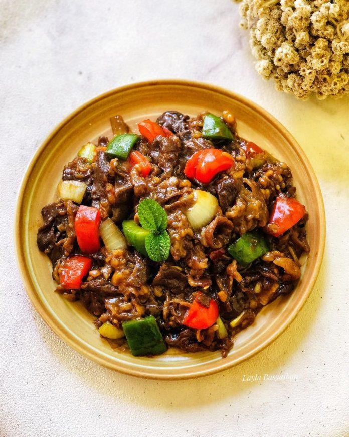 Bosan Sajikan Sate di Hari Raya Idul Adha Coba Resep Daging Sapi Lada Hitam Empuk dan Juicy Bosan Sajikan Sate di Hari Raya Idul Adha Coba Resep Daging Sapi Lada Hitam Empuk dan Juicy