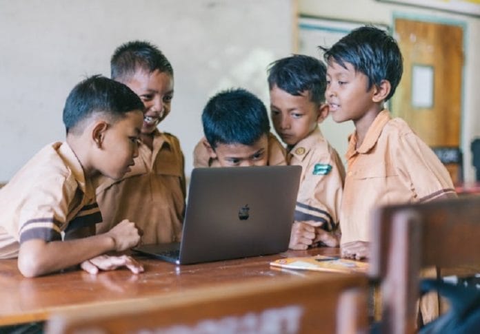 Ilustrasi KJP Plus 2023 PPDB 2023 Kota Semarang: Banyak Kursi Kosong di SD Negeri Karena Kekurangan Siswa, Kok Bisa?