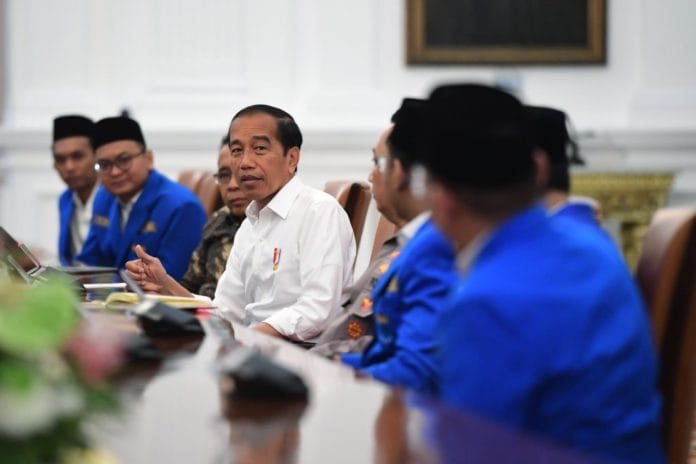 Jokowi dan PMII Presiden Joko Widodo atau Jokowi.