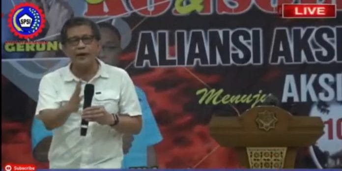 Denny Siregar Nilai Rocky Gerung Offisde Sebut Presiden Jokowi Bajingan Tolol