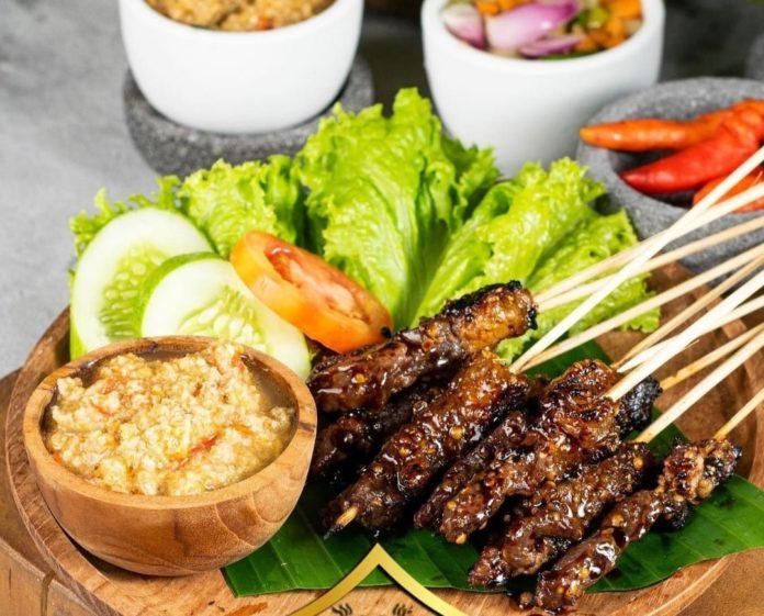 Ilustrasi Sate Ayam Sidomoro Klaten