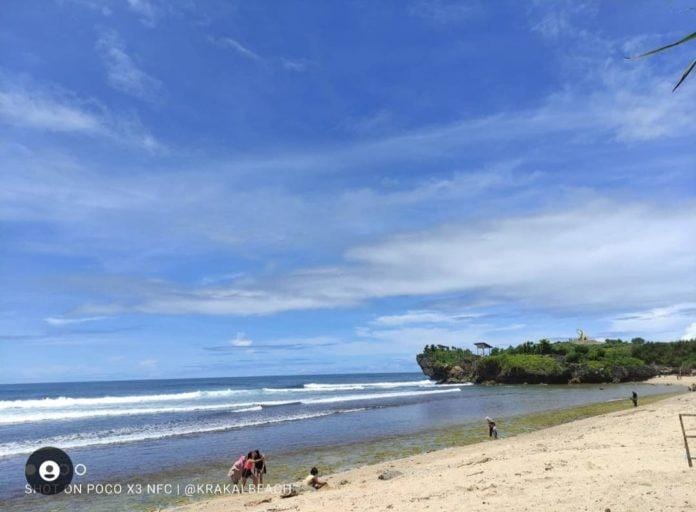 Ilustrasi Pantai Krakal Gunungkidul Yogyakarta