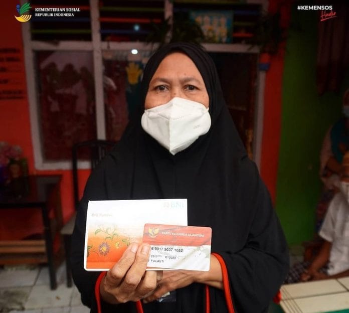 Ilustrasi penerima bansos PKH Agustus 2023