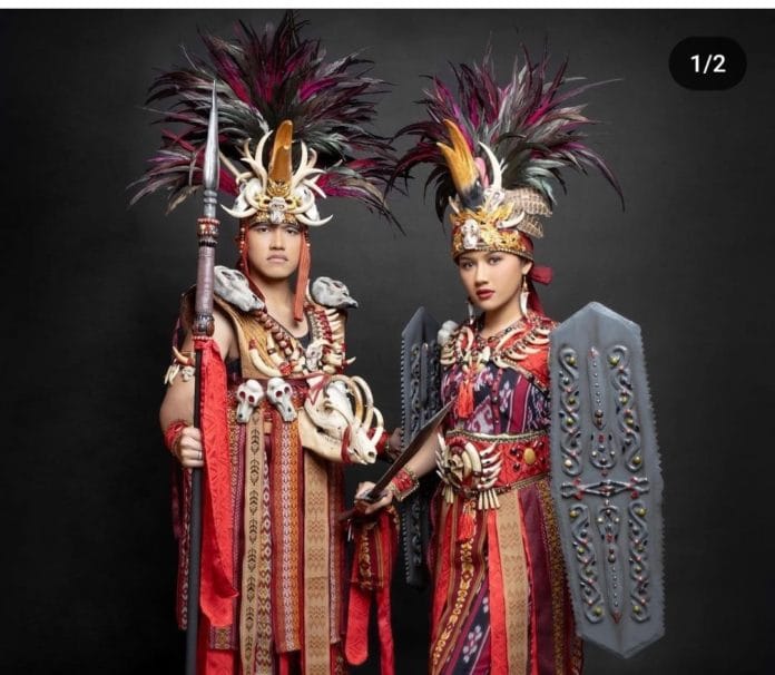 HORE Dapat SEPEDA!! Kaesang Pangarep dan Sri Mulyani Busana Adat Terbaik saat Momen Upacara 17 Agustus (Akun Instagram Erina Gudono)