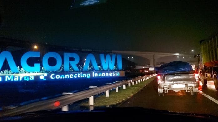 gambar tol jagorawi