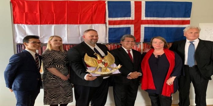 Dubes Todung Mulya Lubis