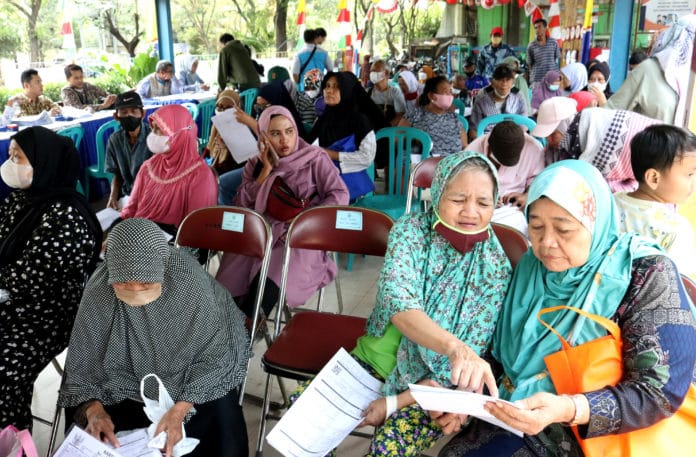 Penerima manfaat Bansos DKI