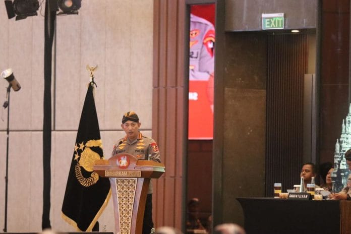 Kapolri saat membuka Rakernis di Yogyakarta