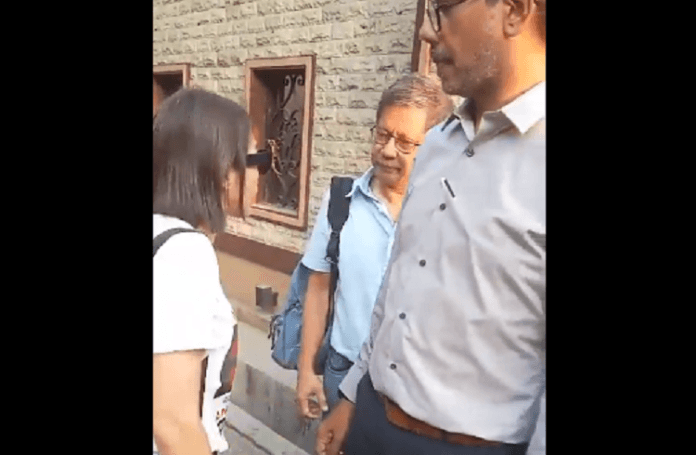 Viral! Berangkat Joget-joget, Rocky Gerung Pulang Dilabrak Mbak-mbak Saat Diperiksa Bareskrim