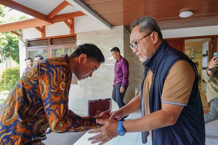 Di Jakarta, Gibran Rakabuming Sowan Ketua Umum PAN Zulkifli Hasan, Tanda Jadi Cawapres Praboowo Subianto?