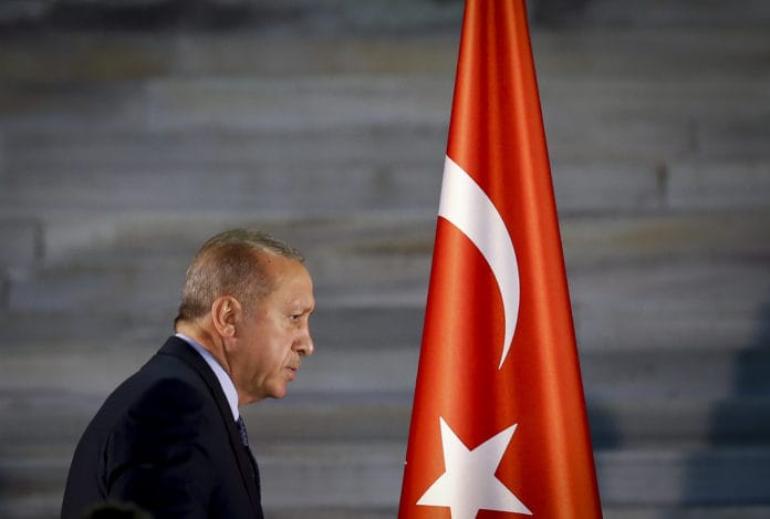 Presiden Turki Recep Tayyip Erdogan mengatakan turki akan mengadukan kejahatan perang israel pengadilan kriminal internasional