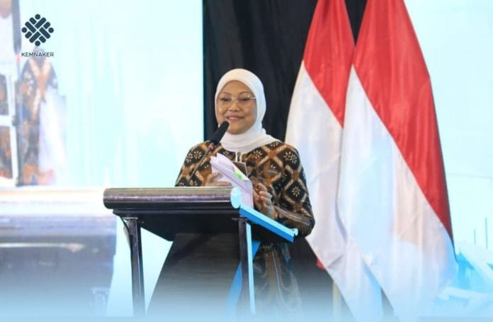 Menteri Ketenagakerjaan adalah Ida Fauziyah