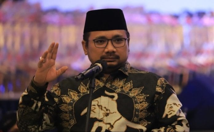 Menag Yaqut Cholil Qoumas: Selamat Natal, Damai Sejahtera di Bumi Menag Yaqut Cholil Qoumas: Selamat Natal, Damai Sejahtera di Bumi