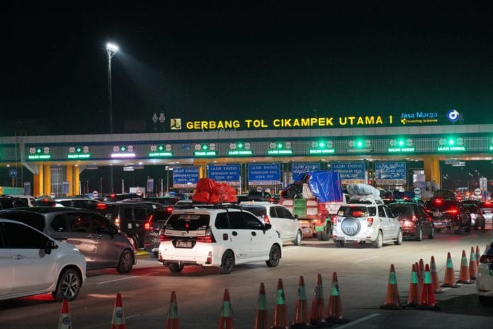Gerbang Tol Cikampek Utama