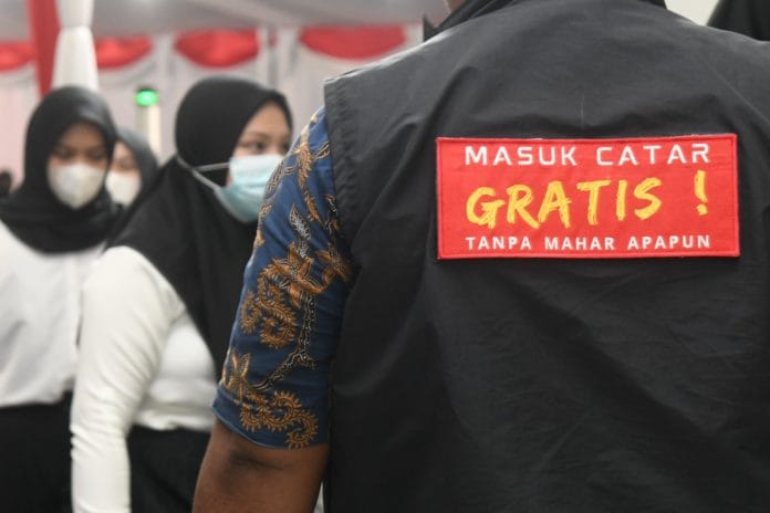 Kementerian Hukum dan HAM (Kemenkumham) kembali membuka pendaftaran bagi calon taruna (catar) sekolah kedinasan Politeknik Imigrasi (Poltekim) dan Politeknik Ilmu Pemasyarakatan (Poltekip). Peserta dapat melakukan pendaftaran secara online pada 15 Mei 2024 sampai dengan 13 Juni 2024.
