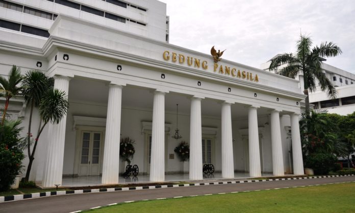 KBRI Beirut Minta WNI Tinggalkan Lebanon untuk Sementara Waktu Karena Timur Tengah Memanas KBRI Beirut Minta WNI Tinggalkan Lebanon untuk Sementara Waktu Karena Timur Tengah Memanas