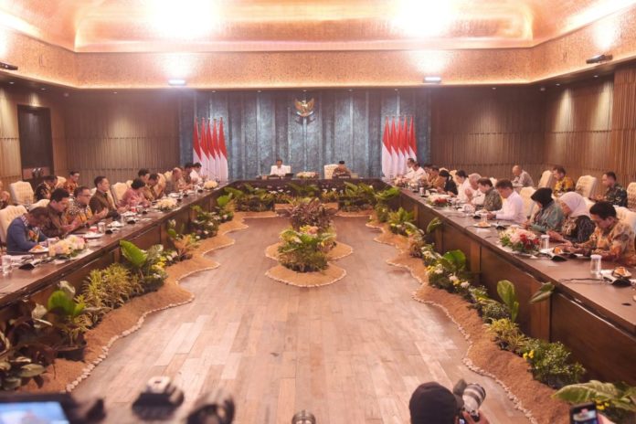 Sidang Kabinet di IKN