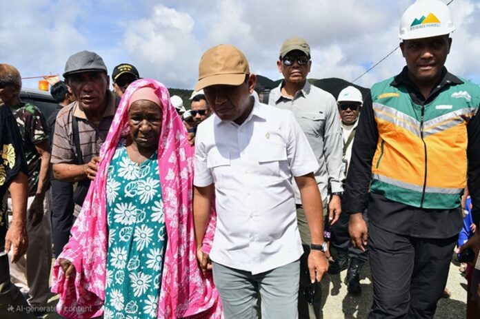 Menteri ESDM Bahlil Lahadalia melakukan kunjungan langsung ke Pulau Gag pada Sabtu 7 Juni 2025 untuk meninjau kegiatan PT Gag Nikel dan mendengarkan langsung aspirasi masyarakat setempat/esdm.go.id Menteri ESDM Bahlil Lahadalia melakukan kunjungan langsung ke Pulau Gag pada Sabtu 7 Juni 2025 untuk meninjau kegiatan PT Gag Nikel dan mendengarkan langsung aspirasi masyarakat setempat/esdm.go.id