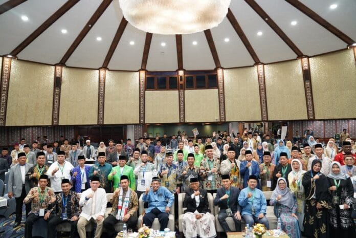 Kiai Anwar Iskandar Terpilih Lagi Jadi Ketua Umum, Ini Susunan Lengkap Pengurus MUI